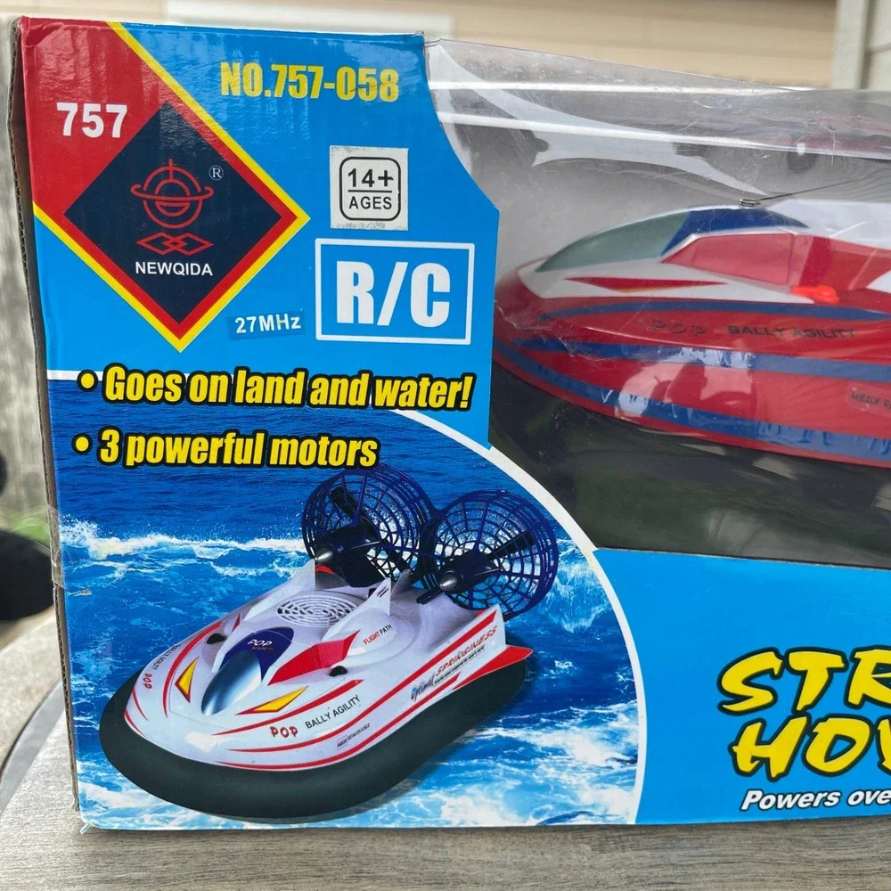 Newqida Straightway‎ Hovercraft R/C Kids Red White Amphibious 757-058 Land Water